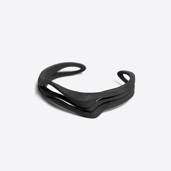 Allegro Cuff in Carbon Fiber