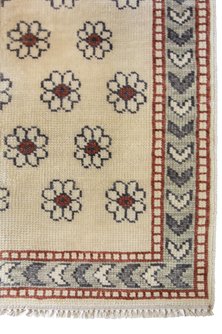 Dede Hand-Knotted Wool Area Rug