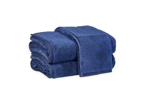 Milagro Bath Towel - Navy