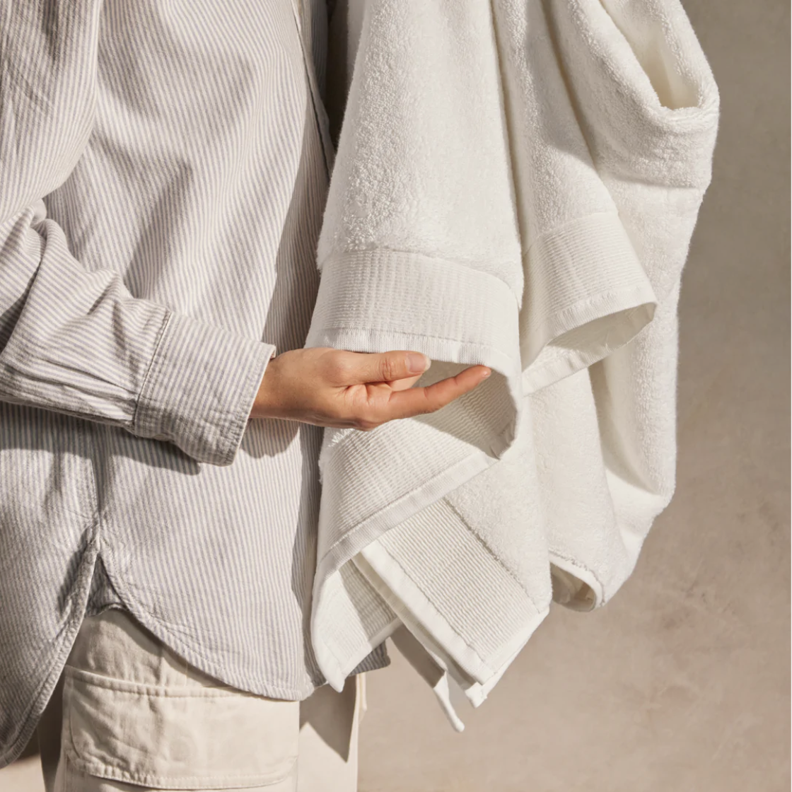 Plush Bath Sheet Set Press Coverage Ready Product Press Hook