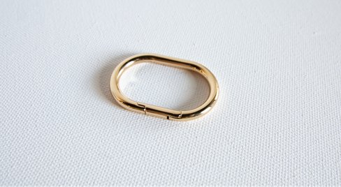 Sidecar Oval Hinge Clasp