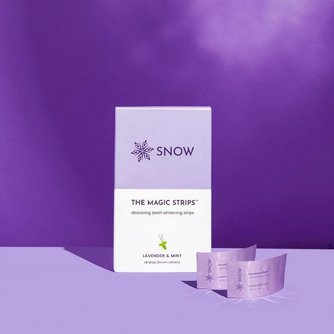 THE MAGIC WHITENING STRIPS®