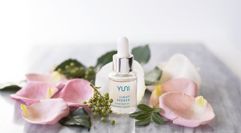 Light Seeker Glow Face Oil