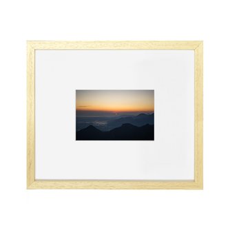 Pinnacle Natural Wood Frame